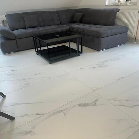 Flexible, Schoene Und Gut Aussehende Feriensuite Reutlingen Bagian luar foto