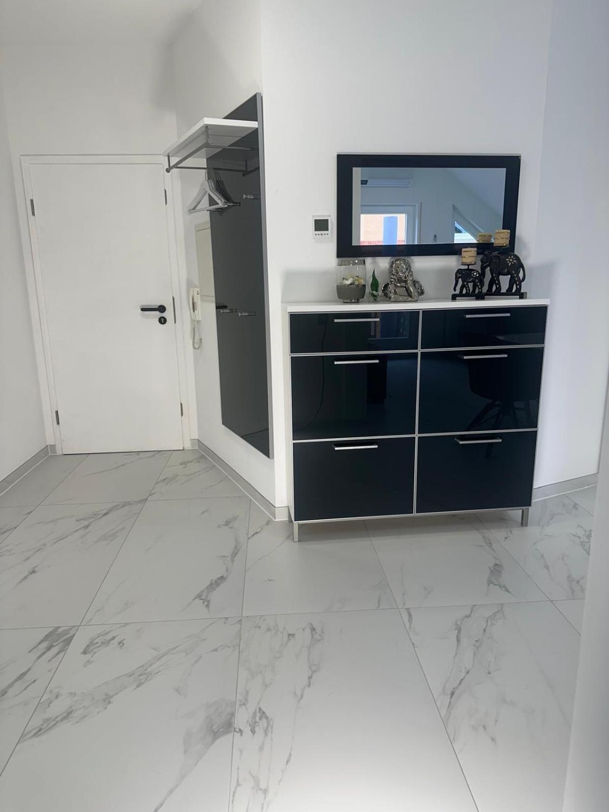 Flexible, Schoene Und Gut Aussehende Feriensuite Reutlingen Bagian luar foto