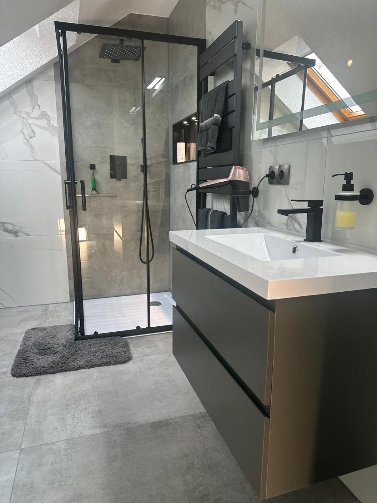 Flexible, Schoene Und Gut Aussehende Feriensuite Reutlingen Bagian luar foto